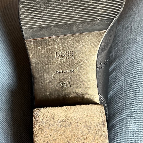 Boss Chelsea boots Sz 39 1/2 or 8.5 9 US - Picture 8 of 9